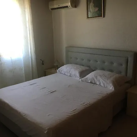 Guesthouse Nedin Ksamil Exterior photo